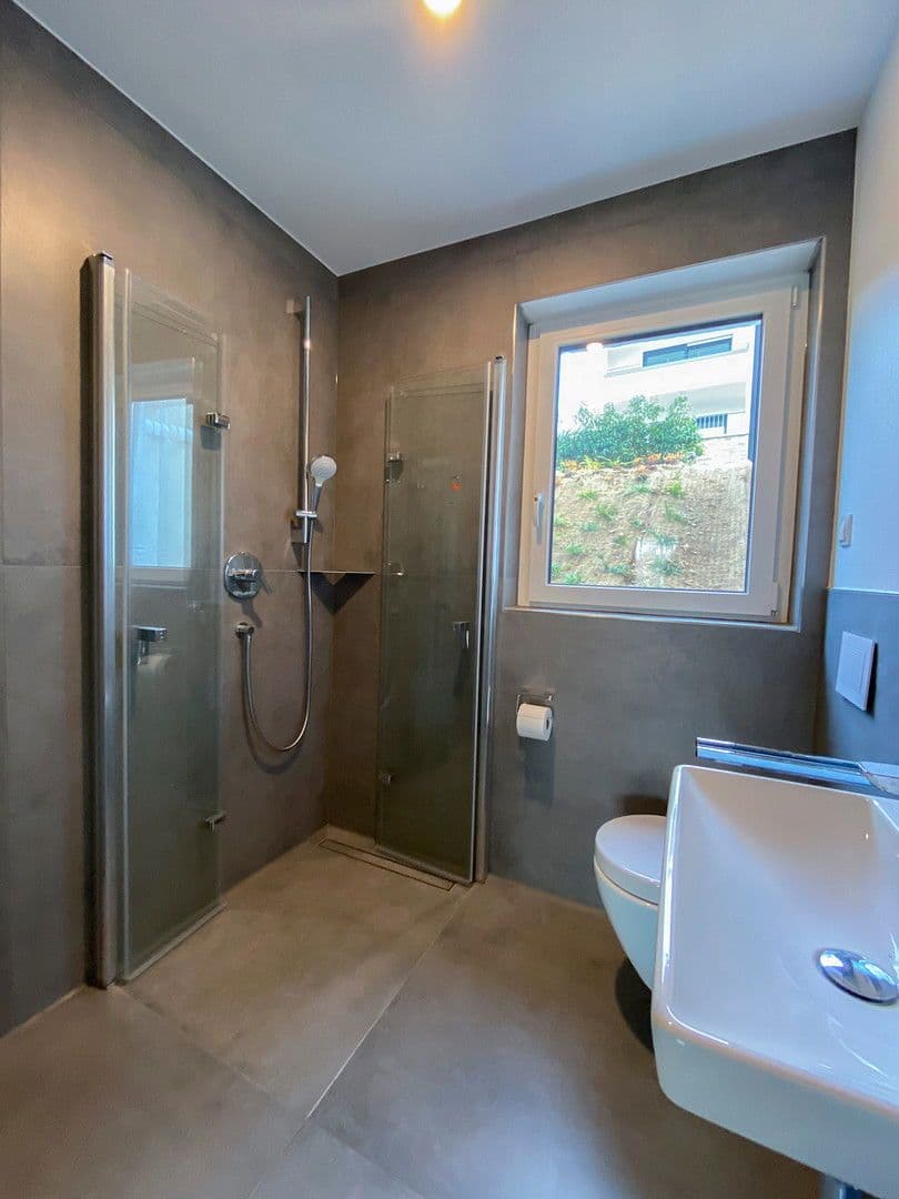 3 bedroom with open-plan kitchen flat to rent, 175 m², Koblenz, Rhineland-Palatinate 3 bedroom with open-plan kitchen flat to rent, 175 m², Koblenz, Rhineland-Palatinate