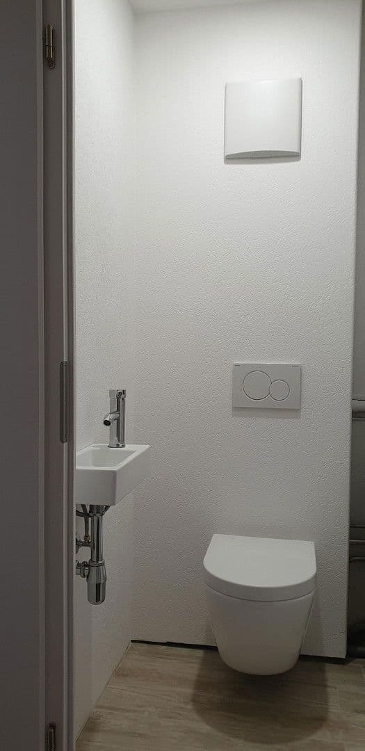 5 bedroom with open-plan kitchen flat to rent, 160 m², Sipplingen, Baden-Württemberg 5 bedroom with open-plan kitchen flat to rent, 160 m², Sipplingen, Baden-Württemberg