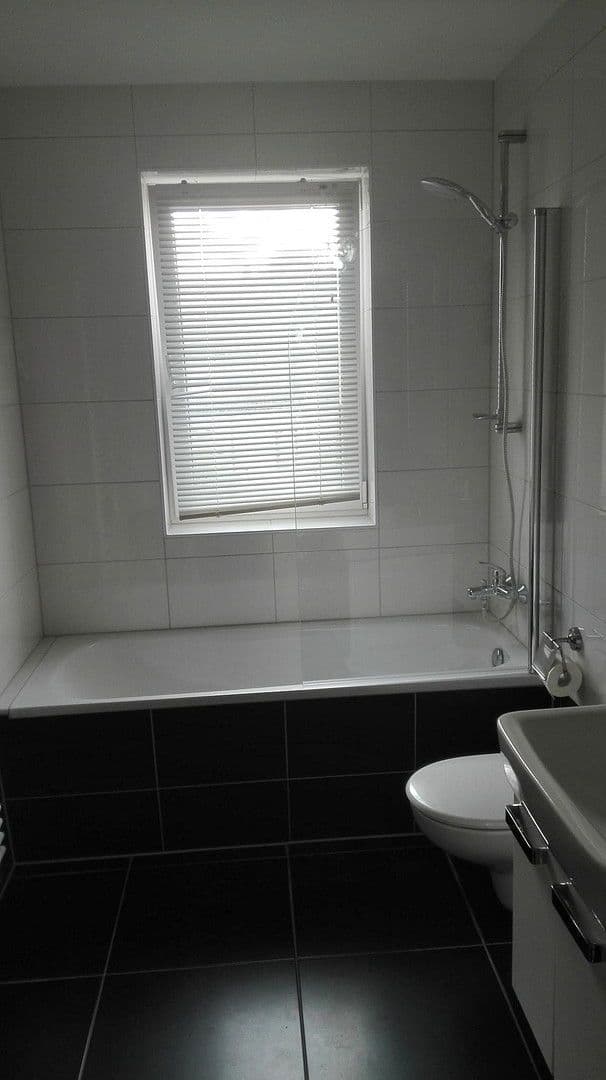 2 bedroom with open-plan kitchen flat to rent, 77 m², Lange Reihe 69, Greifswald, Mecklenburg-Vorpommern 2 bedroom with open-plan kitchen flat to rent, 77 m², Lange Reihe 69, Greifswald, Mecklenburg-Vorpommern