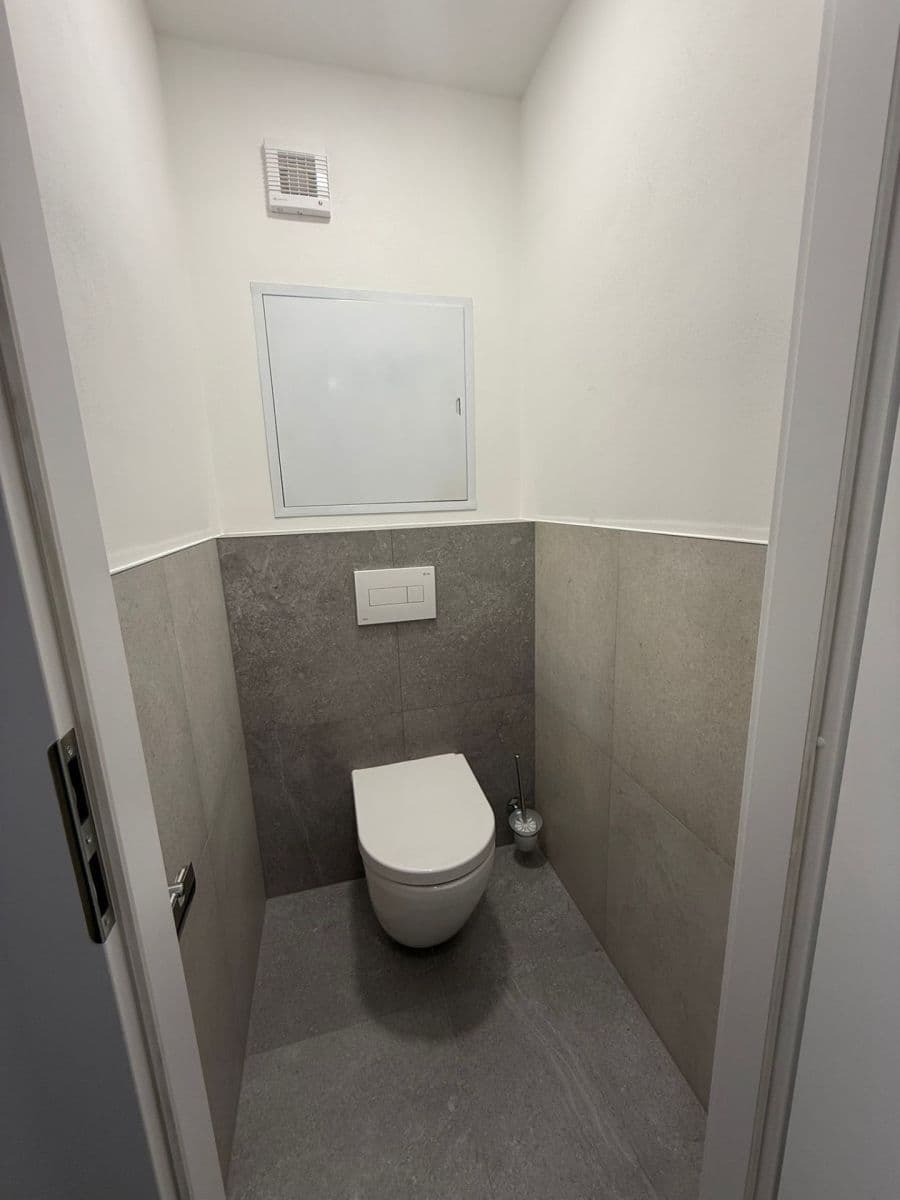 3 bedroom flat to rent, 77 m², Krausova, Prague, Prague 3 bedroom flat to rent, 77 m², Krausova, Prague, Prague