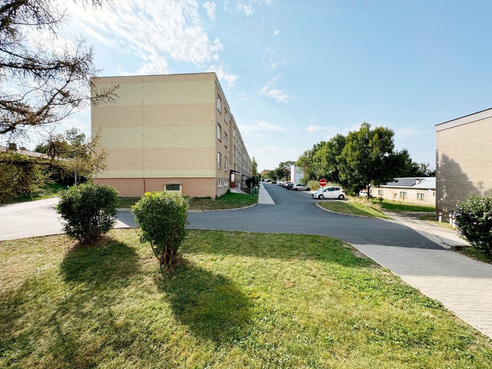 2 bedroom with open-plan kitchen flat to rent, 83 m², Pippichova, Zlonice, Středočeský Region 2 bedroom with open-plan kitchen flat to rent, 83 m², Pippichova, Zlonice, Středočeský Region