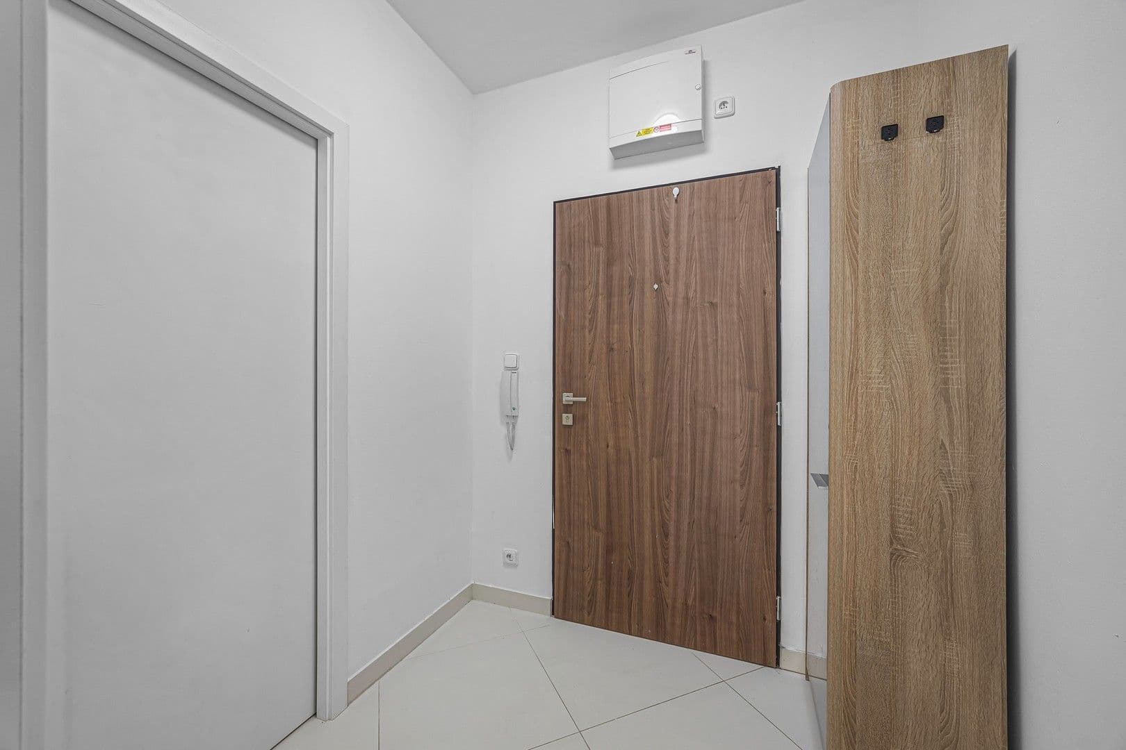 Studio flat to rent, 32 m², Zakšínská, Prague, Prague Studio flat to rent, 32 m², Zakšínská, Prague, Prague