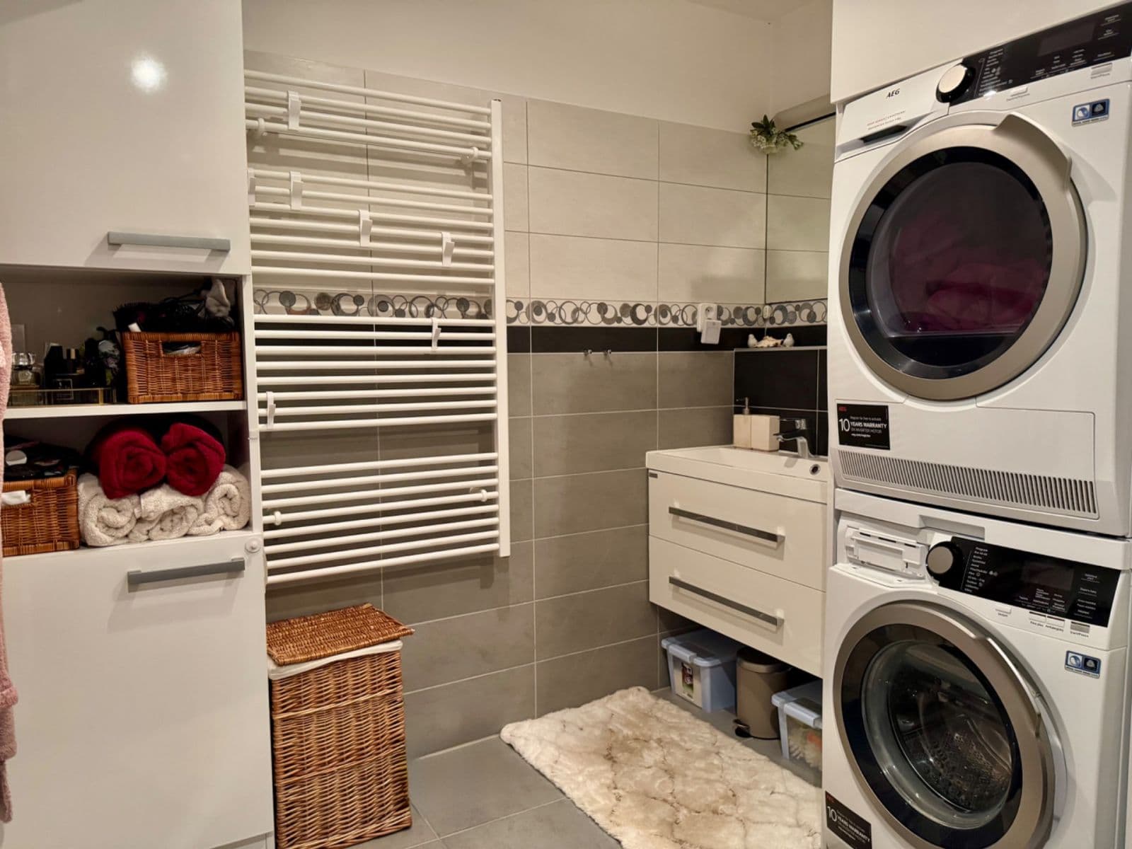 2 bedroom with open-plan kitchen flat to rent, 55 m², Litoměřická, Prague, Prague 2 bedroom with open-plan kitchen flat to rent, 55 m², Litoměřická, Prague, Prague