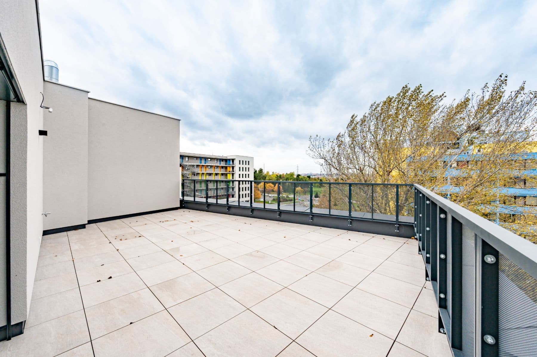 2 bedroom with open-plan kitchen flat for sale, 90 m², Milánská, Prague, Prague 2 bedroom with open-plan kitchen flat for sale, 90 m², Milánská, Prague, Prague