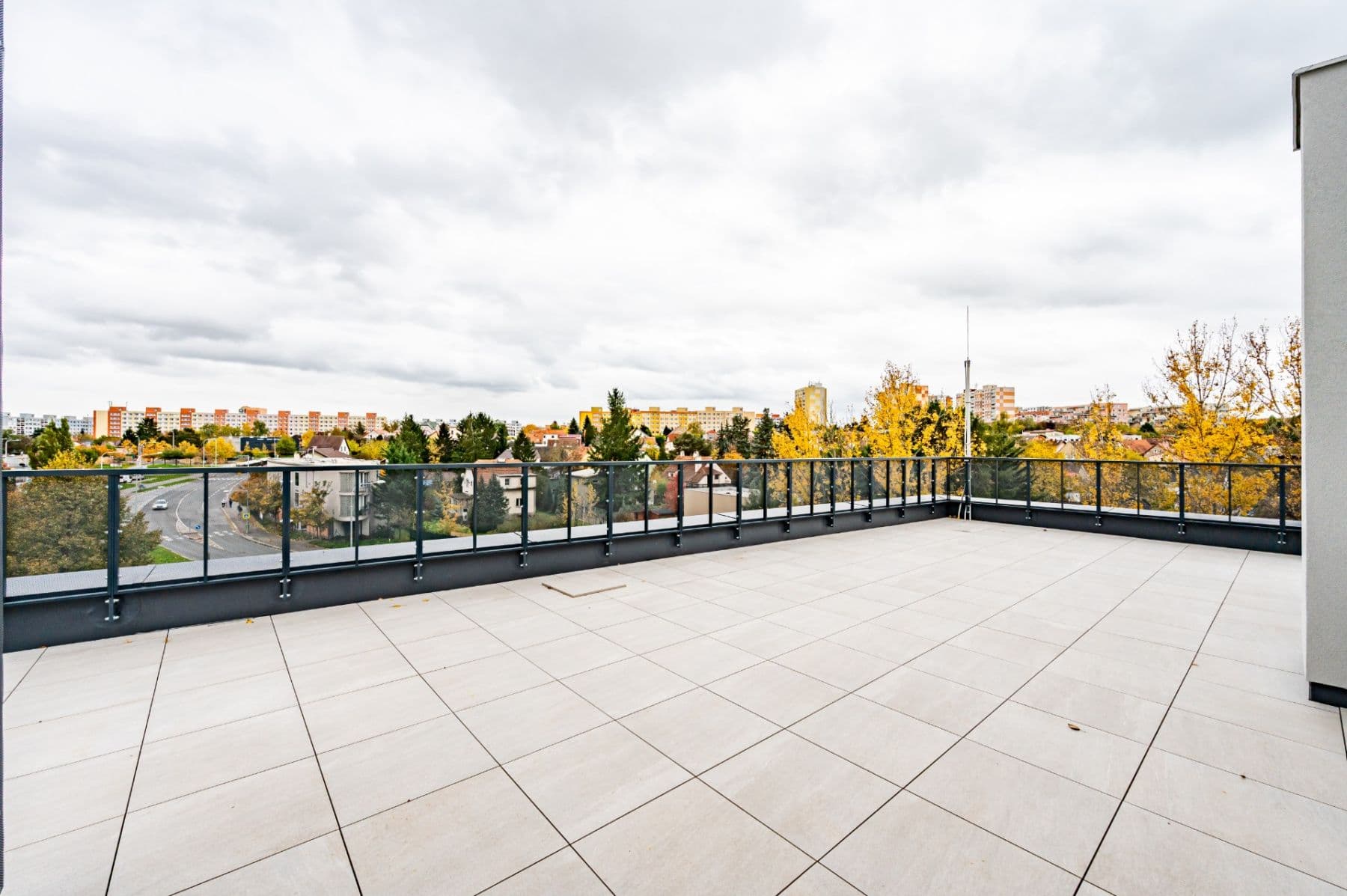 3 bedroom with open-plan kitchen flat for sale, 120 m², Milánská, Prague, Prague 3 bedroom with open-plan kitchen flat for sale, 120 m², Milánská, Prague, Prague