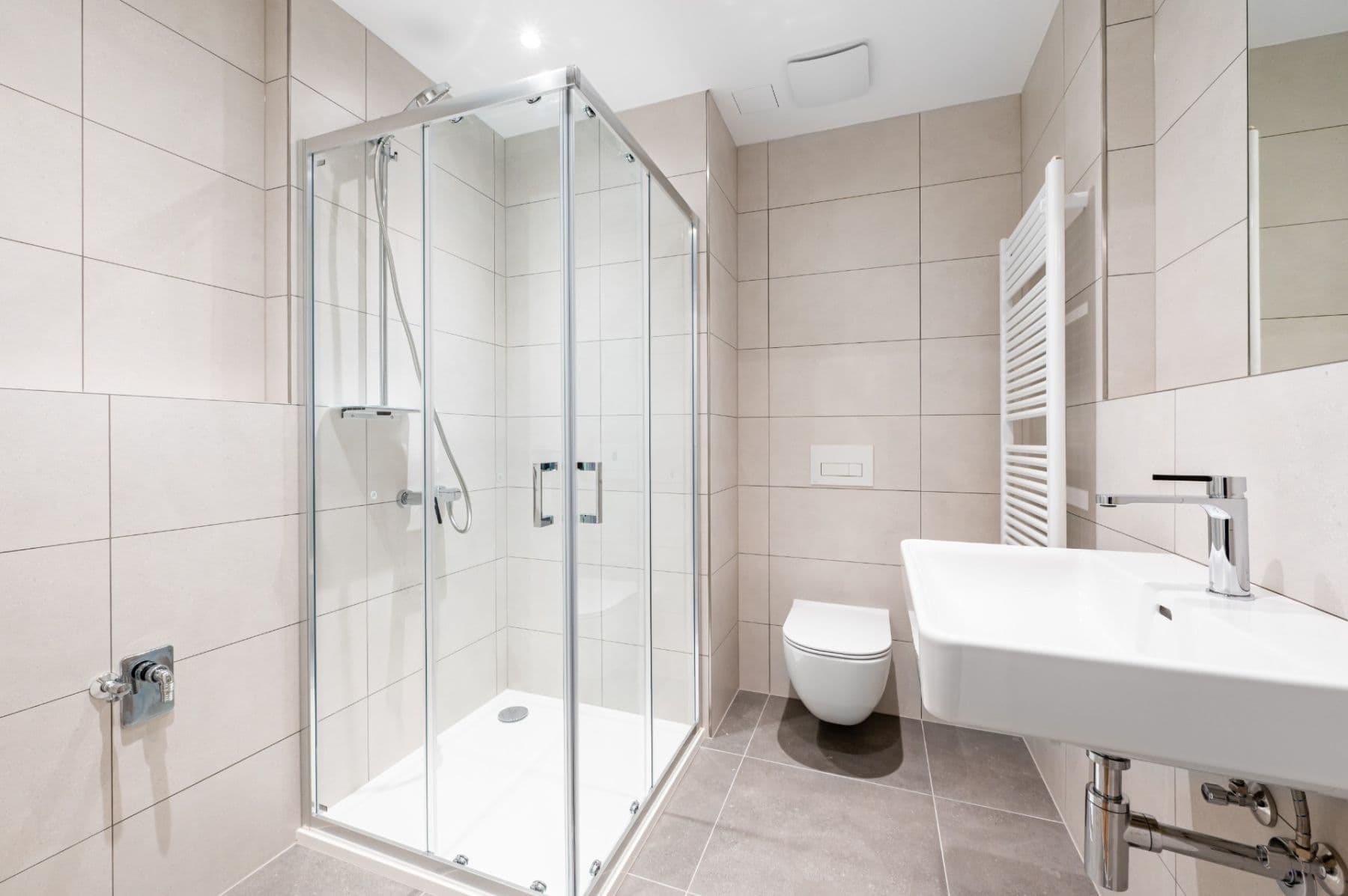 3 bedroom with open-plan kitchen flat for sale, 120 m², Milánská, Prague, Prague 3 bedroom with open-plan kitchen flat for sale, 120 m², Milánská, Prague, Prague