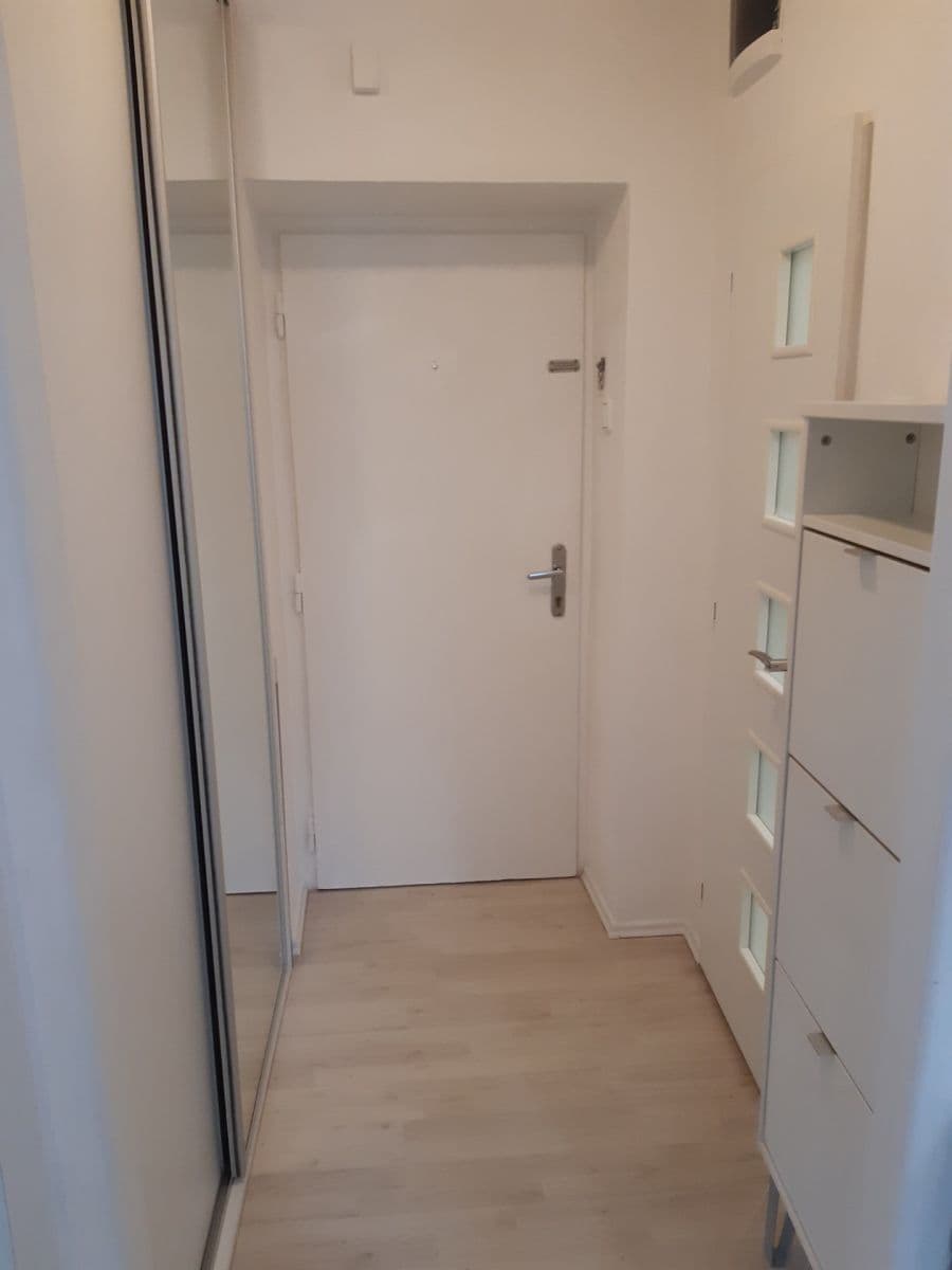 1 bedroom flat to rent, 35 m², Sokolovská, Kladno, Středočeský Region 1 bedroom flat to rent, 35 m², Sokolovská, Kladno, Středočeský Region