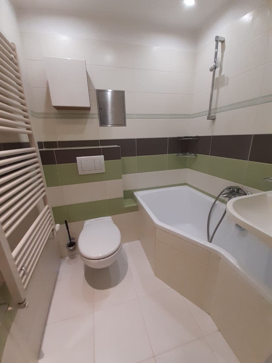 1 bedroom flat to rent, 35 m², Sokolovská, Kladno, Středočeský Region 1 bedroom flat to rent, 35 m², Sokolovská, Kladno, Středočeský Region