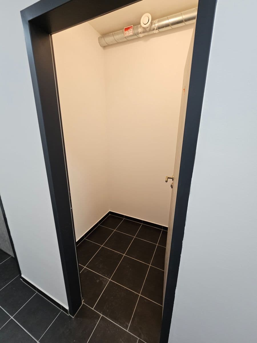 Studio flat to rent, 36 m², Měděná, Plzeň, Plzeňský Region Studio flat to rent, 36 m², Měděná, Plzeň, Plzeňský Region