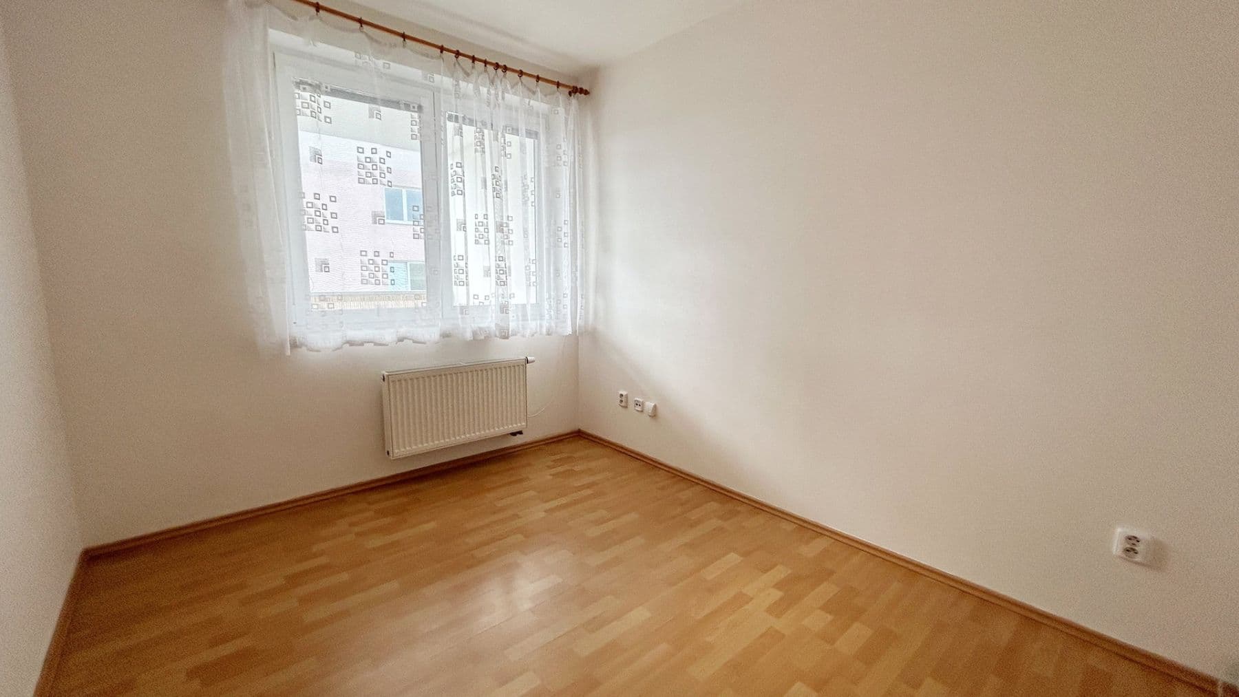 1 bedroom with open-plan kitchen flat to rent, 44 m², Třídvorská, Kolín, Středočeský Region 1 bedroom with open-plan kitchen flat to rent, 44 m², Třídvorská, Kolín, Středočeský Region