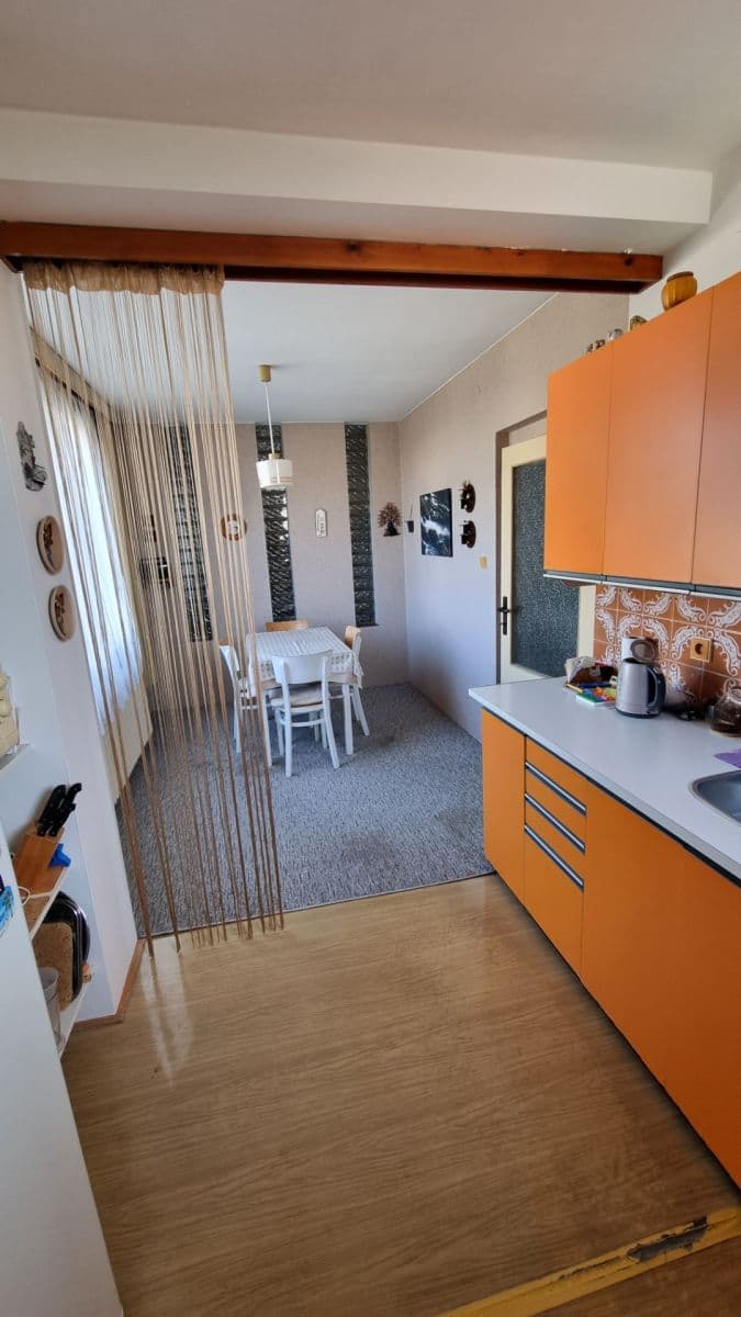 house for sale, 180 m², Mikulovická, Pardubice, Pardubický Region house for sale, 180 m², Mikulovická, Pardubice, Pardubický Region