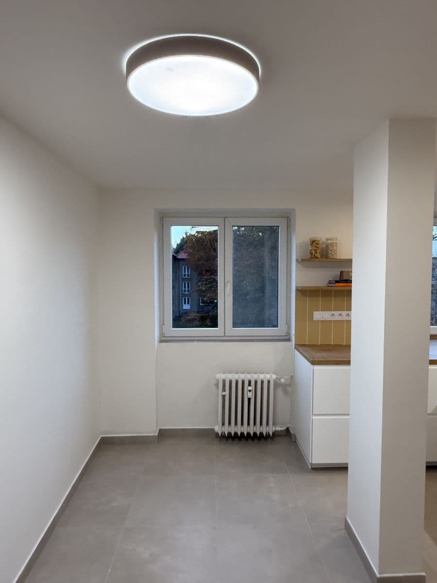 2 bedroom with open-plan kitchen flat to rent, 66 m², Benešova, Kolín, Středočeský Region 2 bedroom with open-plan kitchen flat to rent, 66 m², Benešova, Kolín, Středočeský Region