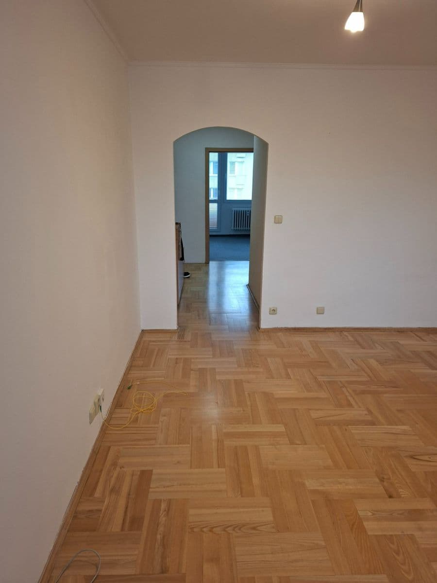 2 bedroom with open-plan kitchen flat to rent, 72 m², Brodská, Příbram, Středočeský Region 2 bedroom with open-plan kitchen flat to rent, 72 m², Brodská, Příbram, Středočeský Region