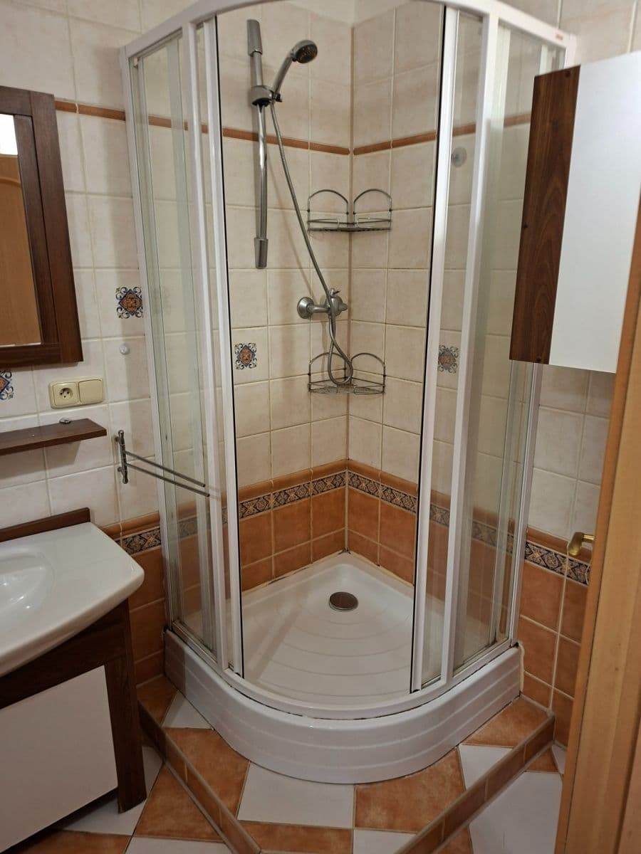 2 bedroom with open-plan kitchen flat to rent, 72 m², Brodská, Příbram, Středočeský Region 2 bedroom with open-plan kitchen flat to rent, 72 m², Brodská, Příbram, Středočeský Region