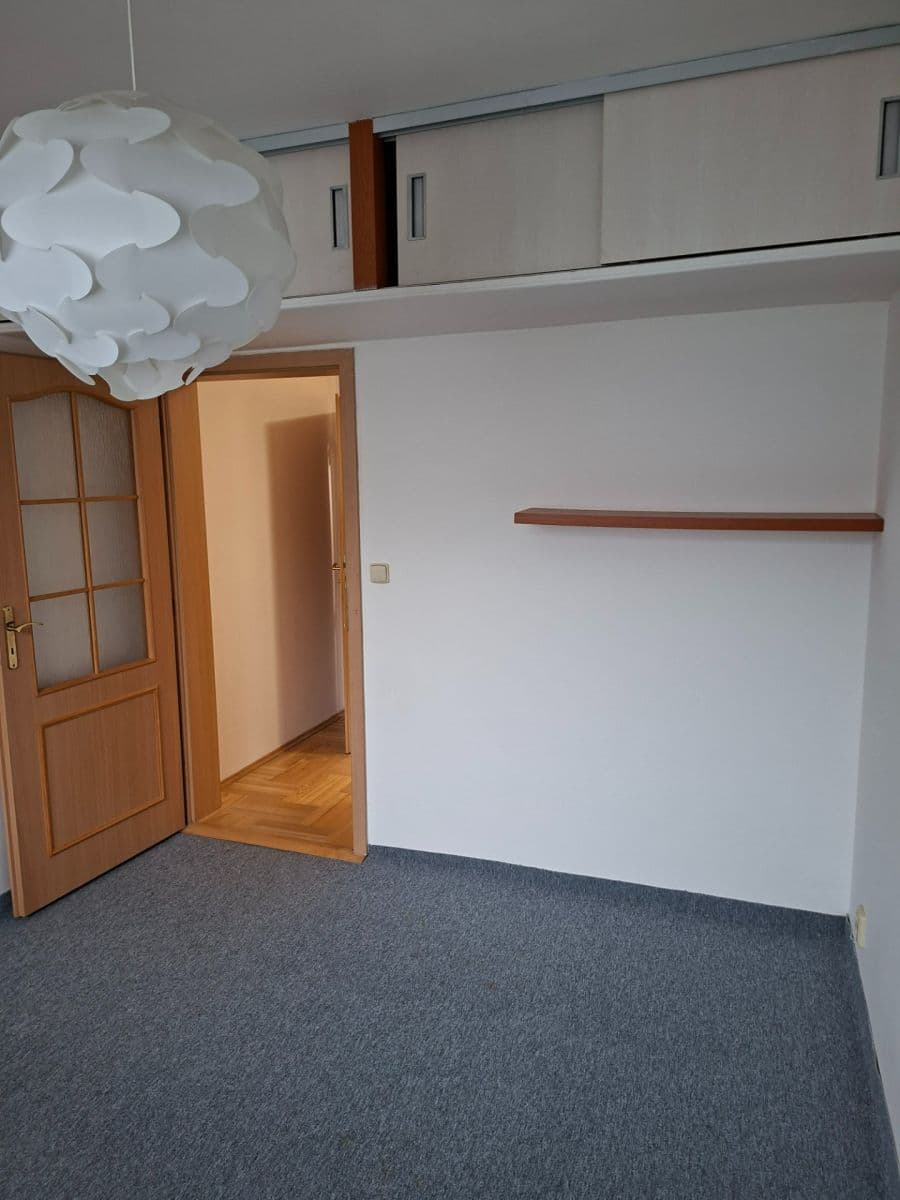 2 bedroom with open-plan kitchen flat to rent, 72 m², Brodská, Příbram, Středočeský Region 2 bedroom with open-plan kitchen flat to rent, 72 m², Brodská, Příbram, Středočeský Region