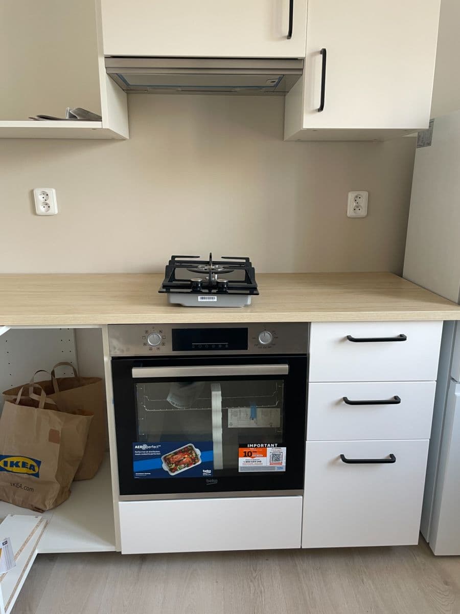 1 bedroom flat to rent, 32 m², Elišky Machové, Brno, Jihomoravský Region 1 bedroom flat to rent, 32 m², Elišky Machové, Brno, Jihomoravský Region