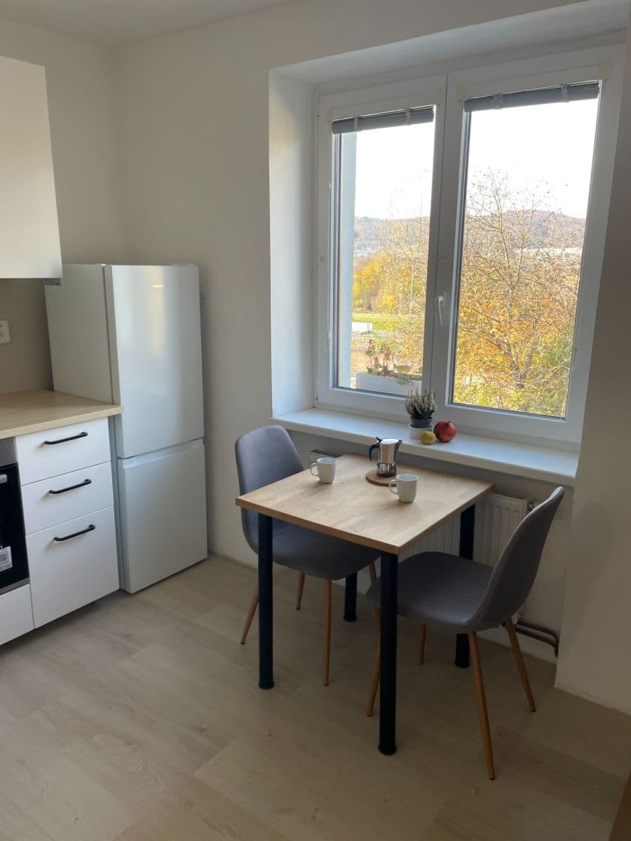 1 bedroom flat to rent, 32 m², Elišky Machové, Brno, Jihomoravský Region 1 bedroom flat to rent, 32 m², Elišky Machové, Brno, Jihomoravský Region