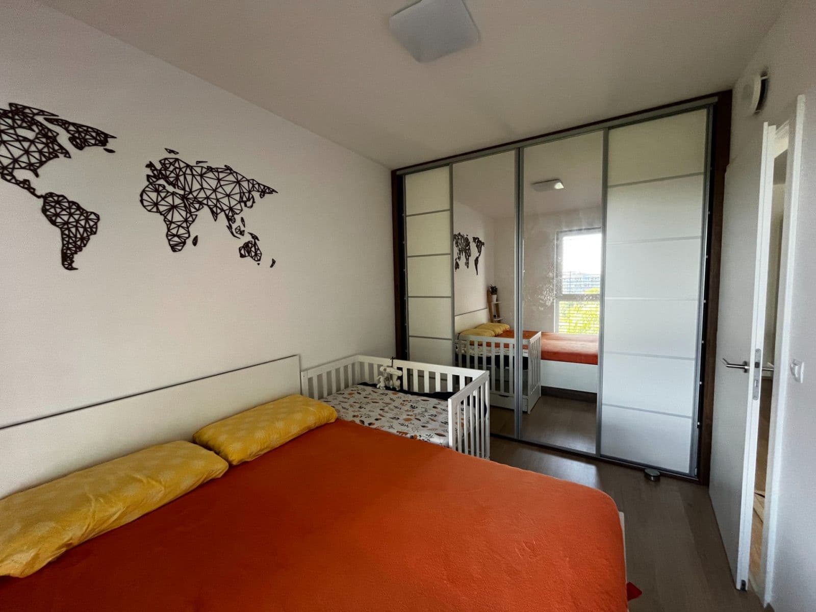 1 bedroom with open-plan kitchen flat to rent, 54 m², Jurkovičova, Prague, Prague 1 bedroom with open-plan kitchen flat to rent, 54 m², Jurkovičova, Prague, Prague