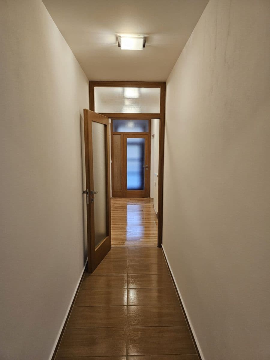 2 bedroom with open-plan kitchen flat to rent, 86 m², Legionářská, Kuřim, Jihomoravský Region 2 bedroom with open-plan kitchen flat to rent, 86 m², Legionářská, Kuřim, Jihomoravský Region