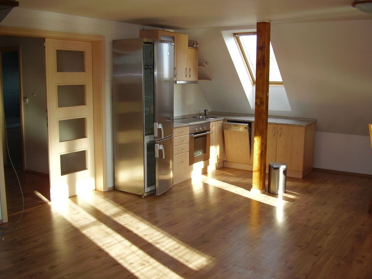 4 bedroom with open-plan kitchen flat for sale, 104 m², kpt. Jaroše, Kladno, Středočeský Region 4 bedroom with open-plan kitchen flat for sale, 104 m², kpt. Jaroše, Kladno, Středočeský Region