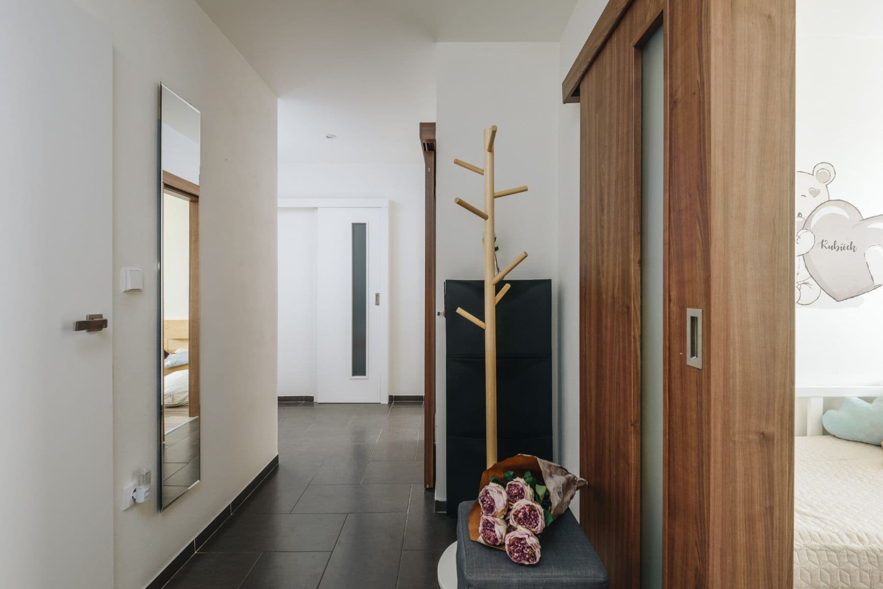 2 bedroom with open-plan kitchen flat to rent, 68 m², Americká, Kladno, Středočeský Region 2 bedroom with open-plan kitchen flat to rent, 68 m², Americká, Kladno, Středočeský Region