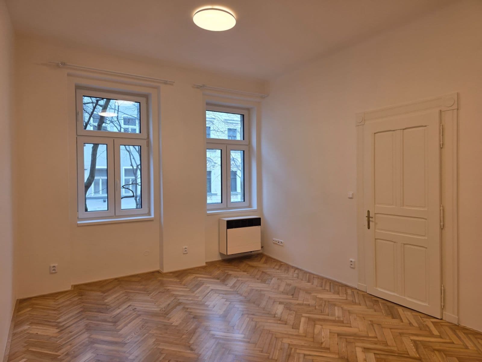 1 bedroom with open-plan kitchen flat to rent, 39 m², Jagellonská, Prague, Prague 1 bedroom with open-plan kitchen flat to rent, 39 m², Jagellonská, Prague, Prague
