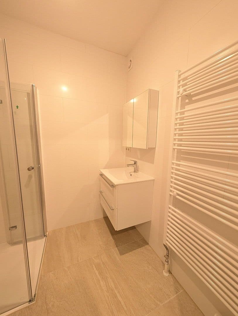 2 bedroom with open-plan kitchen flat for sale, 75 m², Hasnerstraße 39, Linz, Upper Austria 2 bedroom with open-plan kitchen flat for sale, 75 m², Hasnerstraße 39, Linz, Upper Austria