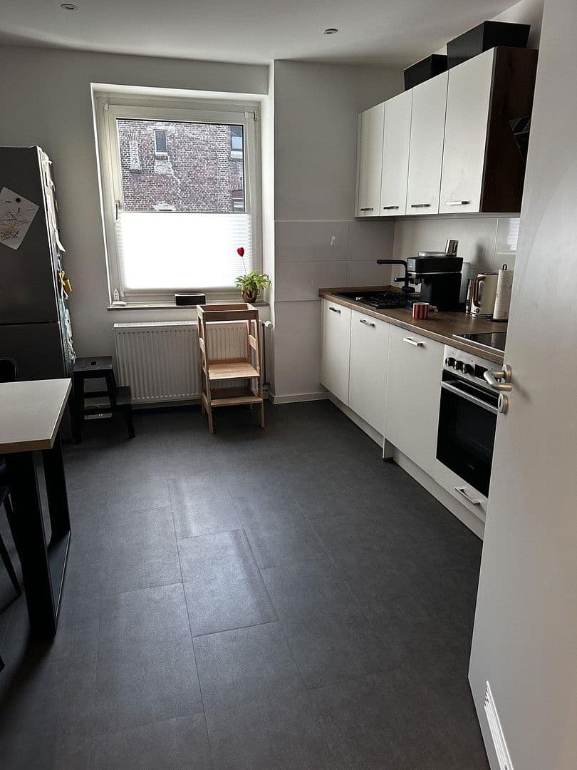 2 bedroom with open-plan kitchen flat to rent, 85 m², Ruhrstraße 58, Witten, North Rhine-Westphalia 2 bedroom with open-plan kitchen flat to rent, 85 m², Ruhrstraße 58, Witten, North Rhine-Westphalia