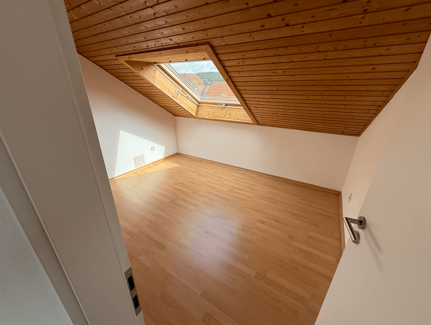 3 bedroom flat to rent, 97 m², Edmund Merz Strasse 11, Glattbach, Bavaria 3 bedroom flat to rent, 97 m², Edmund Merz Strasse 11, Glattbach, Bavaria