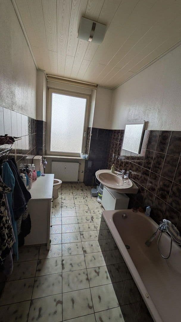 3 bedroom flat to rent, 126 m², Bahnhofstraße 6, Grünstadt, Rhineland-Palatinate 3 bedroom flat to rent, 126 m², Bahnhofstraße 6, Grünstadt, Rhineland-Palatinate