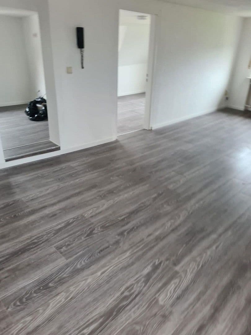 4 bedroom flat to rent, 134 m², Jettinger Straße 21, Herrenberg, Baden-Württemberg 4 bedroom flat to rent, 134 m², Jettinger Straße 21, Herrenberg, Baden-Württemberg