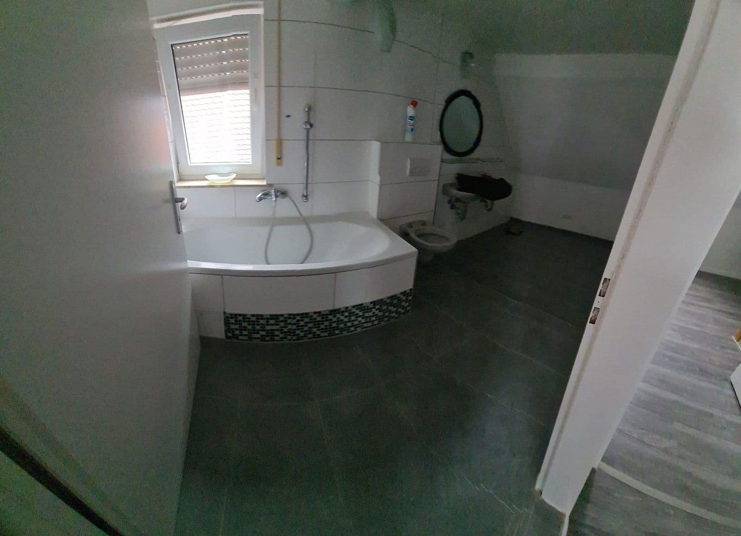 4 bedroom flat to rent, 134 m², Jettinger Straße 21, Herrenberg, Baden-Württemberg 4 bedroom flat to rent, 134 m², Jettinger Straße 21, Herrenberg, Baden-Württemberg