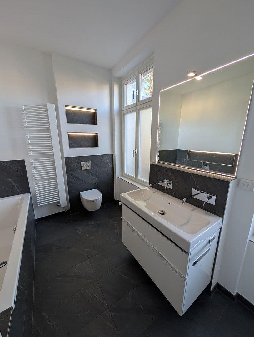 4 bedroom flat for sale, 158 m², Almstadtstraße, Berlin, Berlin 4 bedroom flat for sale, 158 m², Almstadtstraße, Berlin, Berlin