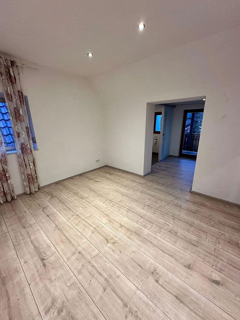 6 bedroom flat to rent, 197 m², Leininger Str. 25, Enkenbach-Alsenborn, Rhineland-Palatinate 6 bedroom flat to rent, 197 m², Leininger Str. 25, Enkenbach-Alsenborn, Rhineland-Palatinate