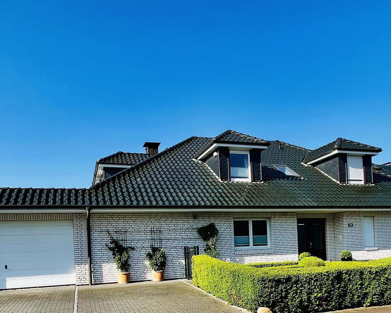 house for sale, 360 m², Paustian-Ring 122, Bad Bramstedt, Schleswig-Holstein house for sale, 360 m², Paustian-Ring 122, Bad Bramstedt, Schleswig-Holstein