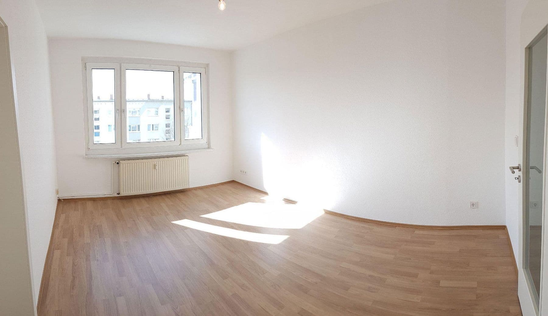 2 bedroom flat to rent, 47 m², Straße der Einheit 28, Neukieritzsch, Saxony 2 bedroom flat to rent, 47 m², Straße der Einheit 28, Neukieritzsch, Saxony