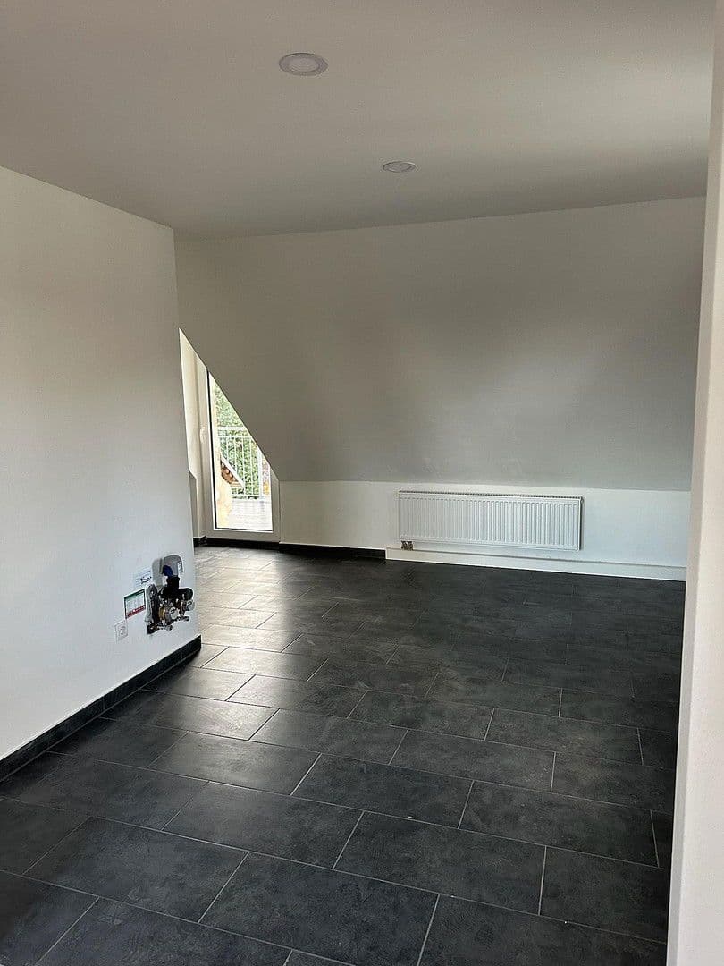 3 bedroom flat to rent, 89 m², Dresden, Saxony 3 bedroom flat to rent, 89 m², Dresden, Saxony