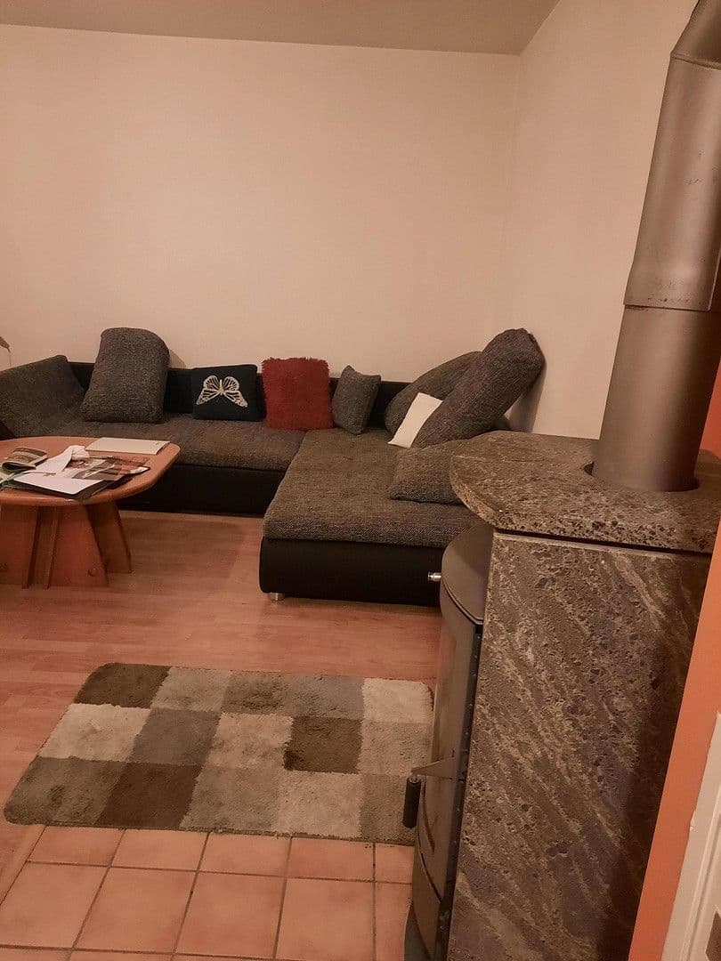 3 bedroom flat to rent, 69 m², Wilhermsdorf, Bavaria 3 bedroom flat to rent, 69 m², Wilhermsdorf, Bavaria