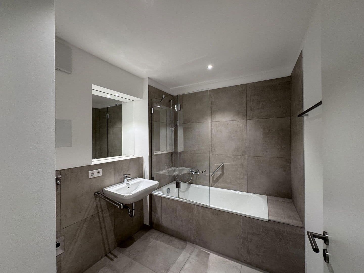 3 bedroom flat to rent, 83 m², Poing, Bavaria 3 bedroom flat to rent, 83 m², Poing, Bavaria