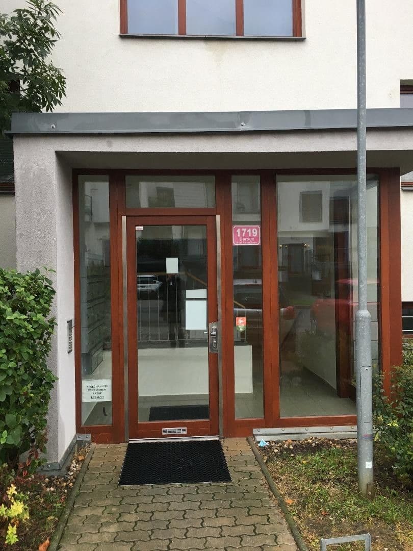 1 bedroom with open-plan kitchen flat to rent, 55 m², Nad Paloučkem, Beroun, Středočeský Region 1 bedroom with open-plan kitchen flat to rent, 55 m², Nad Paloučkem, Beroun, Středočeský Region