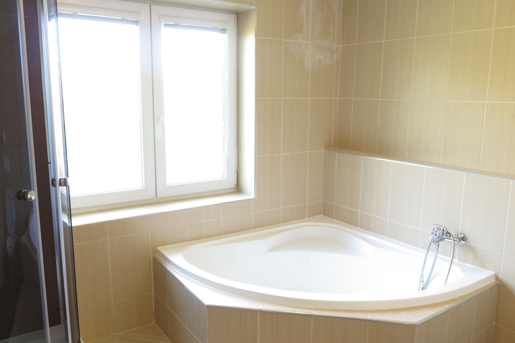 3 bedroom flat to rent, 76 m², Kochova, Chomutov, Ústecký Region 3 bedroom flat to rent, 76 m², Kochova, Chomutov, Ústecký Region