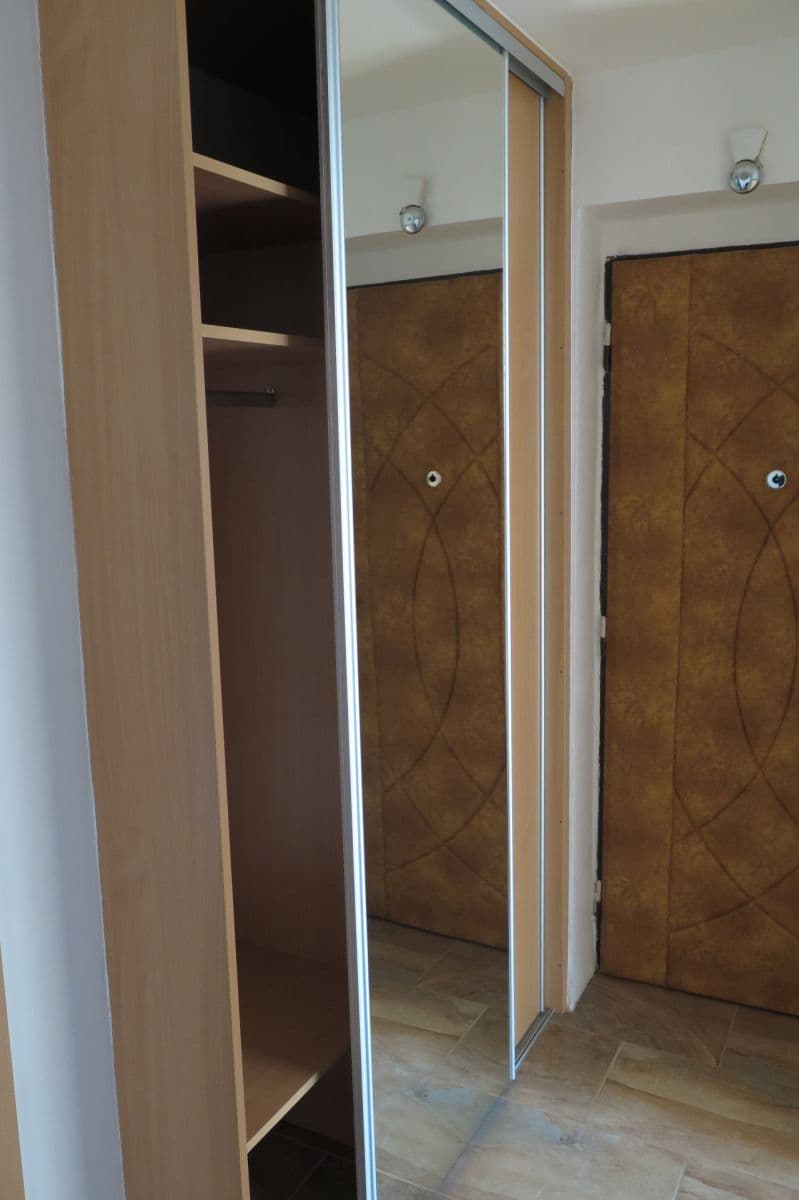 3 bedroom flat to rent, 76 m², Kochova, Chomutov, Ústecký Region 3 bedroom flat to rent, 76 m², Kochova, Chomutov, Ústecký Region