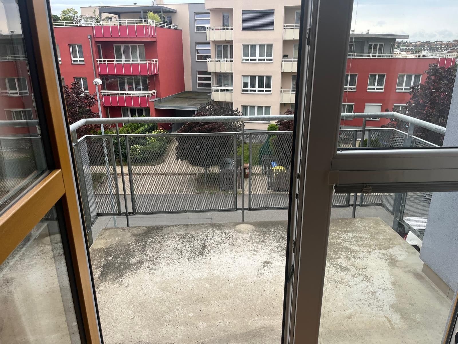 Studio flat to rent, 34 m², Přeučilova, Prague, Prague Studio flat to rent, 34 m², Přeučilova, Prague, Prague