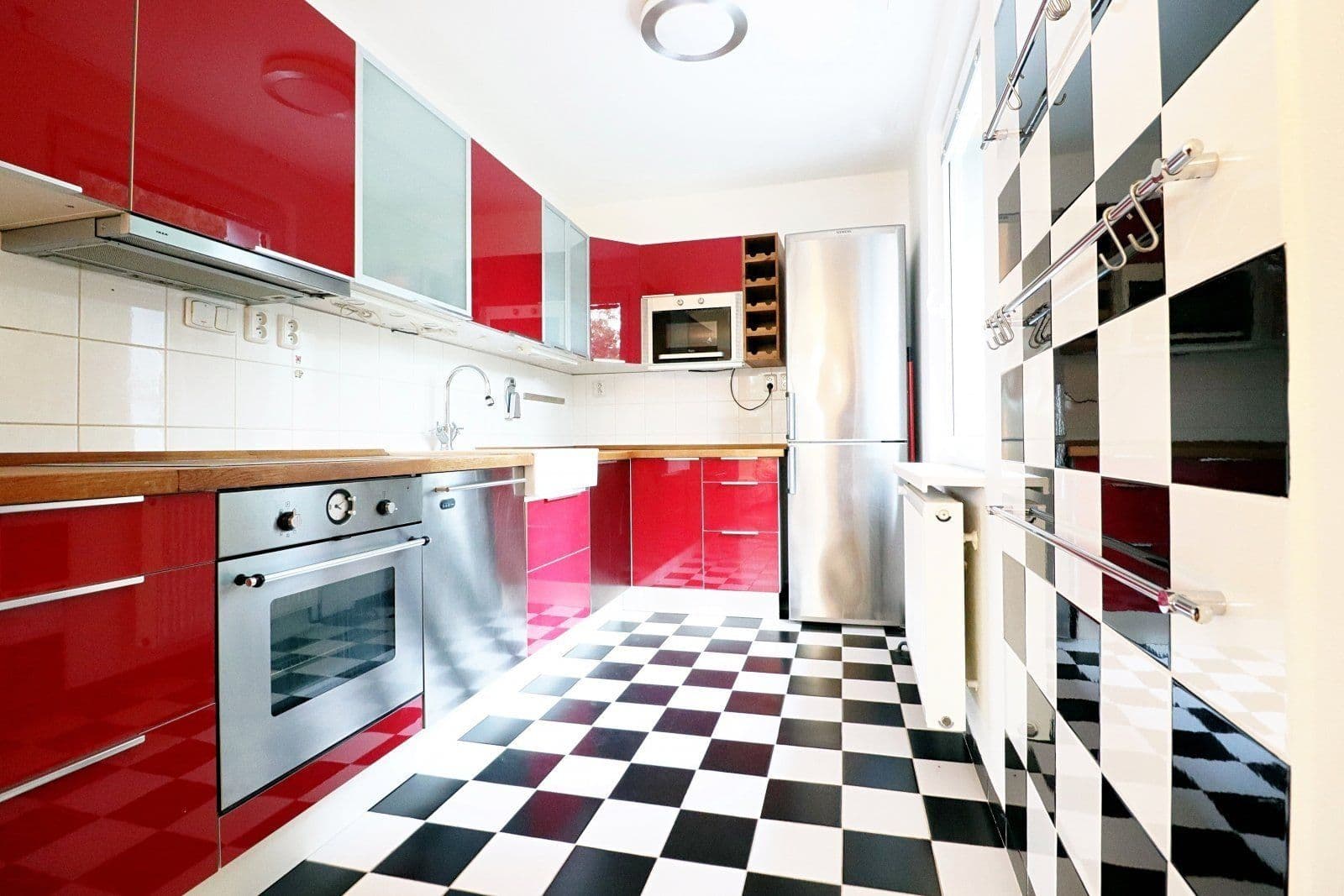 3 bedroom with open-plan kitchen flat to rent, 84 m², Na Okrouhlíku, Prague, Prague 3 bedroom with open-plan kitchen flat to rent, 84 m², Na Okrouhlíku, Prague, Prague