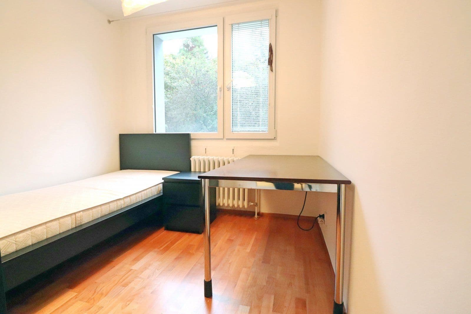 3 bedroom with open-plan kitchen flat to rent, 84 m², Na Okrouhlíku, Prague, Prague 3 bedroom with open-plan kitchen flat to rent, 84 m², Na Okrouhlíku, Prague, Prague