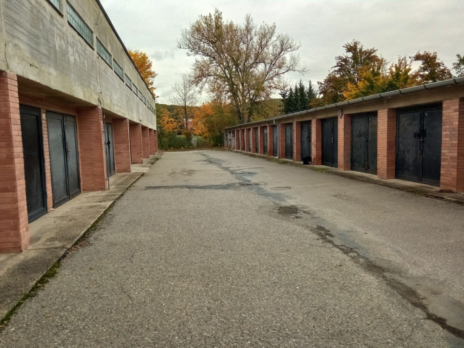 garage to rent, 20 m², Štouračova, Brno, Jihomoravský Region garage to rent, 20 m², Štouračova, Brno, Jihomoravský Region