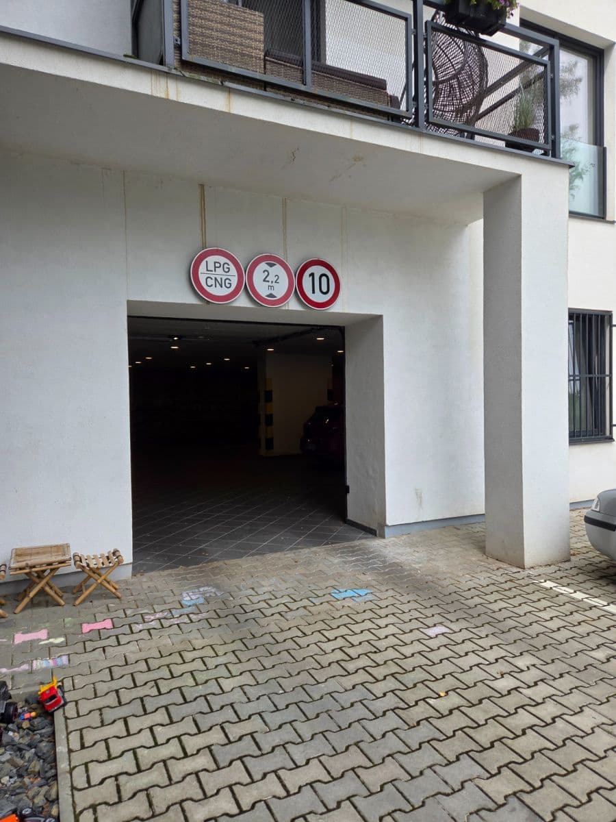 garage for sale, 18 m², V Pitkovičkách, Prague, Prague garage for sale, 18 m², V Pitkovičkách, Prague, Prague