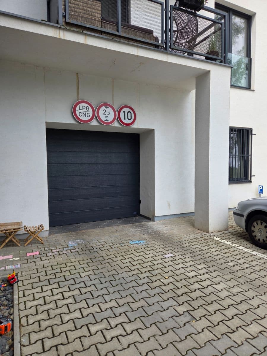 garage for sale, 18 m², V Pitkovičkách, Prague, Prague garage for sale, 18 m², V Pitkovičkách, Prague, Prague