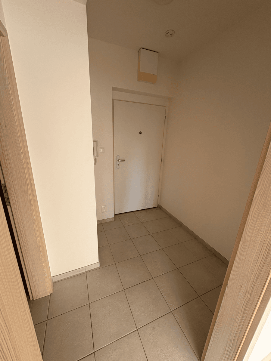 Studio flat for sale, 36 m², Edvarda Beneše, Olomouc, Olomoucký Region Studio flat for sale, 36 m², Edvarda Beneše, Olomouc, Olomoucký Region