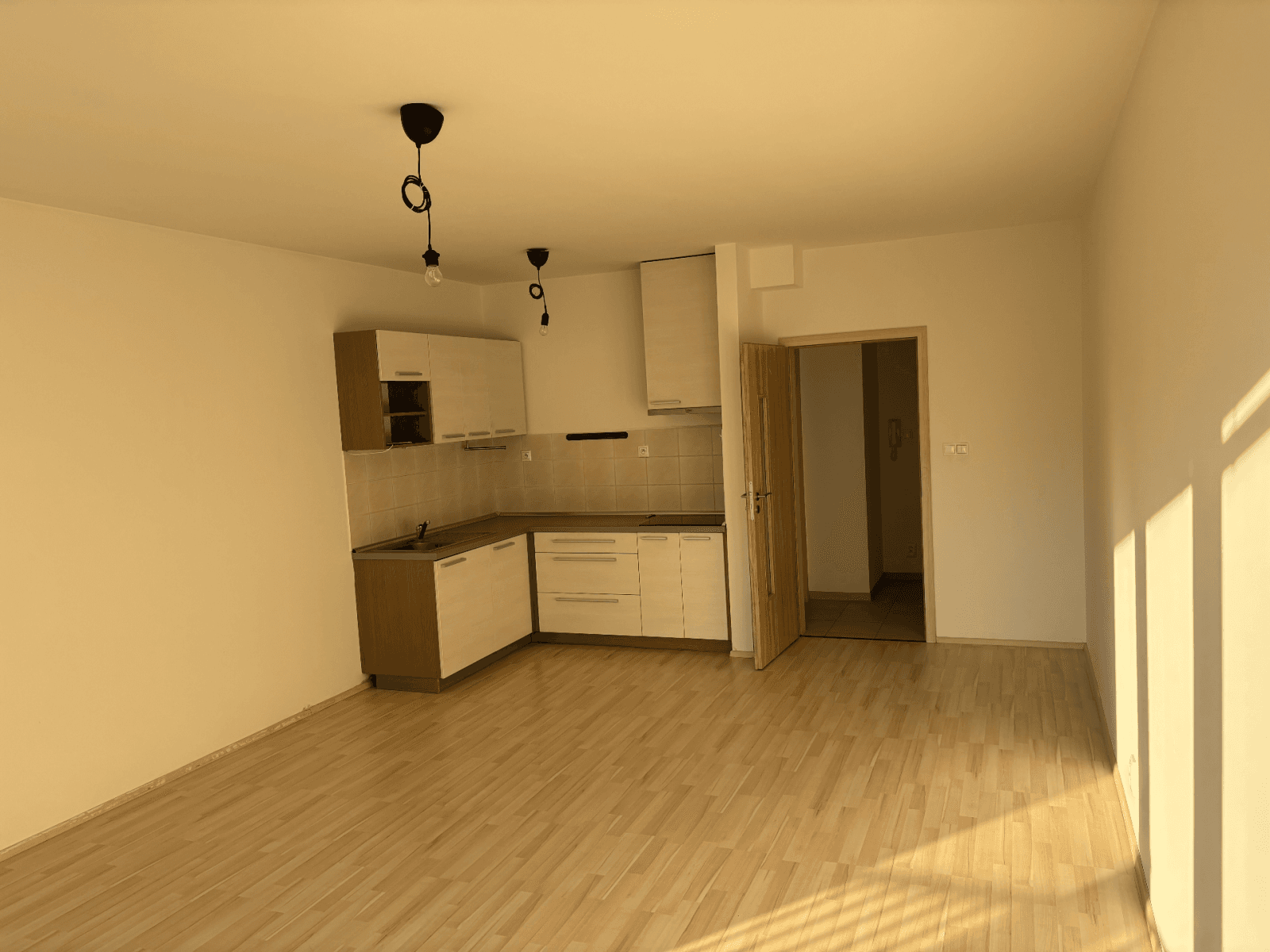 Studio flat for sale, 36 m², Edvarda Beneše, Olomouc, Olomoucký Region Studio flat for sale, 36 m², Edvarda Beneše, Olomouc, Olomoucký Region